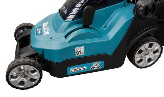 MAKITA DLM382PT2 18V BODY ONLY TWIN BATTERY LAWN MOWER 2 X 5.0AH BATTERIES AND DUAL CHARGER