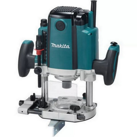 MAKITA RP1803J 1/2 INCH ROUTER IN CARRY CASE 110V